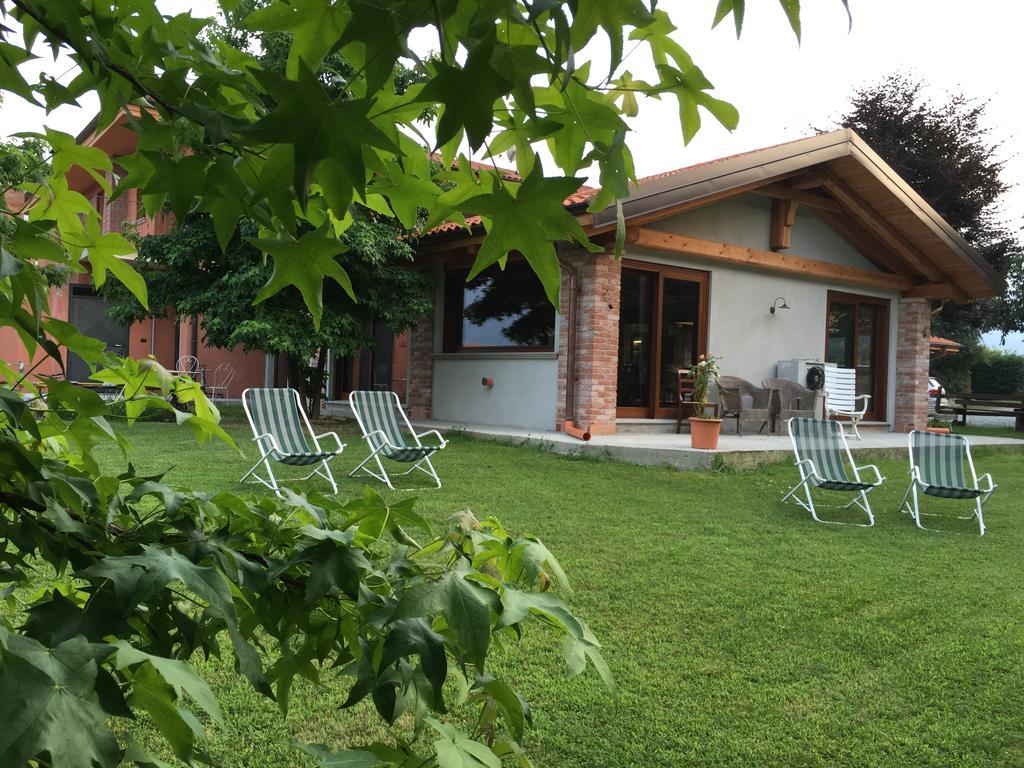 Agriturismo La Virginia Villa Revello Luaran gambar